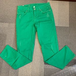 Lauren Conrad Green Jeans, slim fit